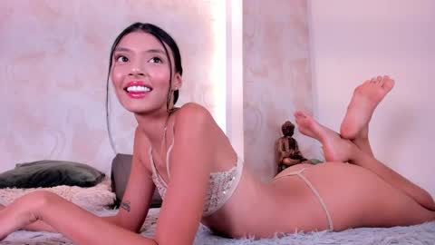 Charlote online show from 04.11.26