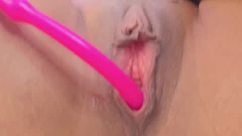 Snapshot of charlott25_ chatting on 02.28.25 charlott online show from 02.28.25