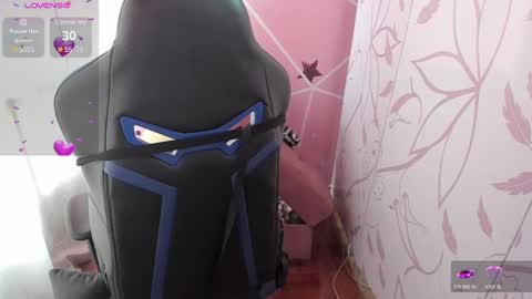 charlott_daphne online show from 12.24.24