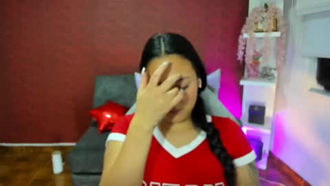 charlott_daphne online show from 02.18.25