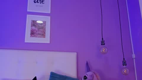 Snapshot of charlotte1117 chatting on 02.25.26 Char 3 online show from 02.25.26