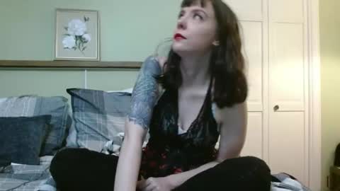 Charlotte online show from 04.22.26