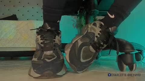 charlotte  grey online show from 01.12.26