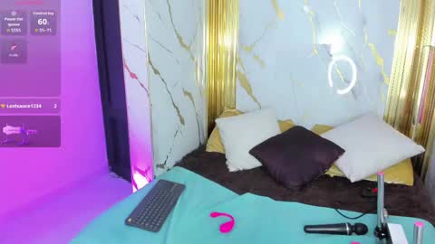charlotte__milf online show from 05.26.26