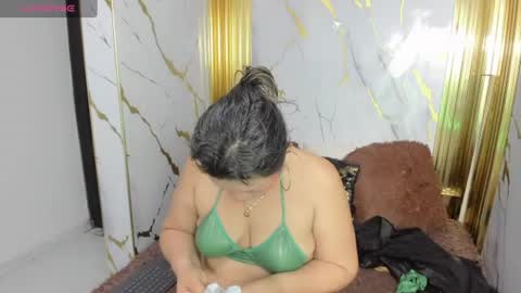 charlotte__milf online show from 07.02.26