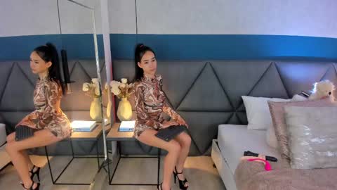 Charlotte online show from 02.09.25