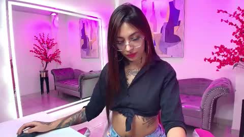 Charlotte online show from 10.16.25