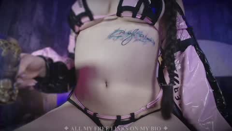 Charlotte online show from 03.07.25