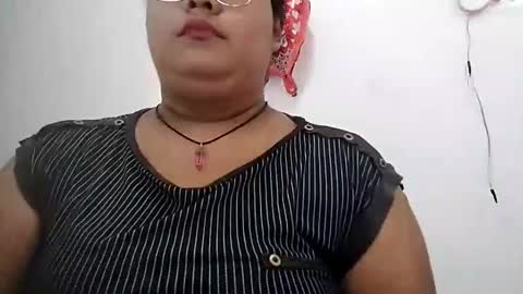 Snapshot of charlotte_rot chatting on 09.27.25 charlotte_rot online show from 09.27.25