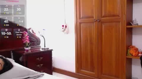 Charlotte   online show from 11.26.25