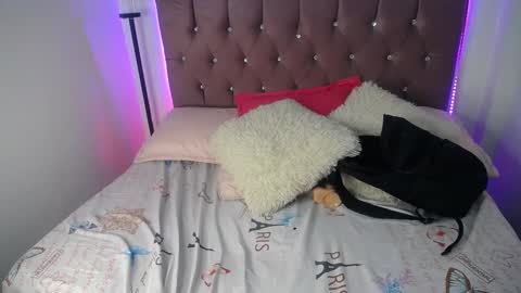 charlotte_walker1 online show from 03.10.25