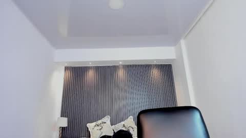 Charlotte  Everyday From 0700 to 1300 Col Time online show from 04.13.26