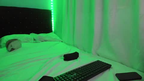 charlotte_xc online show from 02.22.25