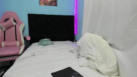 charlotte_xc online show from 02.24.25