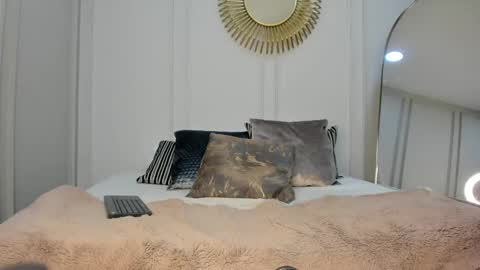 Snapshot of charlottebrownn_ chatting on 09.20.25 charlottebrownn_ online show from 09.20.25