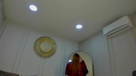 Snapshot of charlottebrownn_ chatting on 09.24.25 charlottebrownn_ online show from 09.24.25