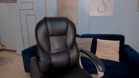 Charlotte online show from 12.18.24