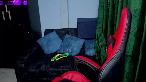 Snapshot of charlottee_lovee69 chatting on 06.14.26 Natalia online show from 06.14.26