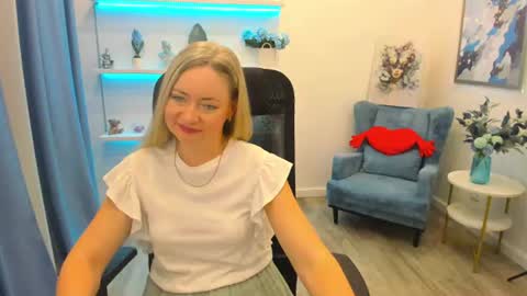 Charlotte online show from 06.10.26