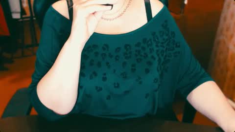 CharlotteXTasty online show from 03.04.25