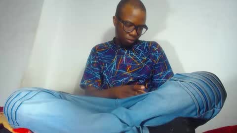 charly_vergonti_ online show from 11.24.25