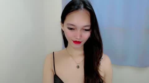 Snapshot of charm_fuckdoll8 chatting on 10.11.25 charm_fuckdoll8 online show from 10.11.25