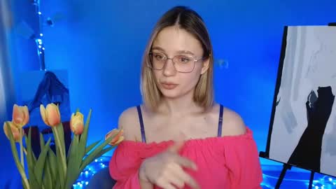 Michelle  online show from 03.09.25