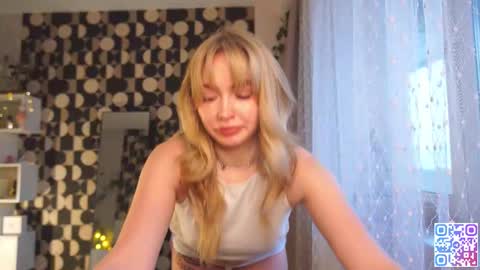 my fansly Charming daisy              My Wishlist  for new toys     online show from 12.04.25