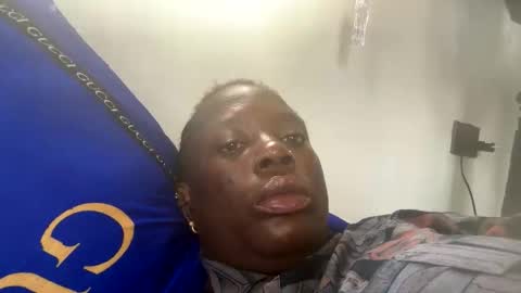 charmingaura22 online show from 04.19.26