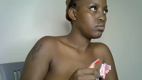 Snapshot of charmingdime chatting on 02.21.26 charmingdime online show from 02.21.26