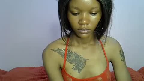 Snapshot of charmingdime chatting on 02.27.26 charmingdime online show from 02.27.26