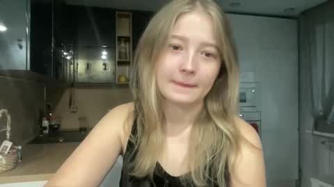 Sarah online show from 09.10.25