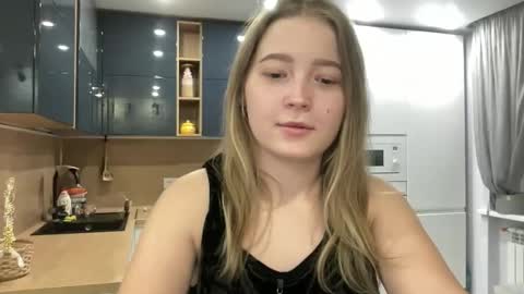 Sarah online show from 09.12.25