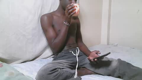 charmzboy online show from 11.12.25