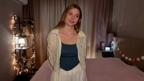 Emilia online show from 05.14.26