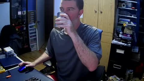 wanaBeYourToy online show from 11.20.25