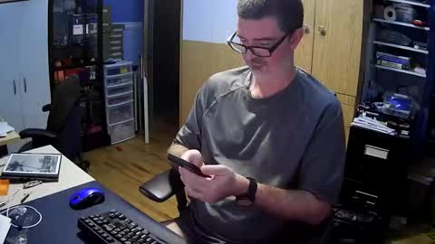 wanaBeYourToy online show from 12.05.25