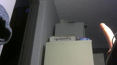 Snapshot of chaturbatordeluxe chatting on 11.21.25 chaturbatordeluxe online show from 11.21.25