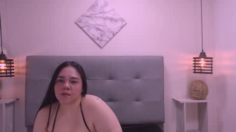 Snapshot of cheelsea_ chatting on 12.07.24 cheelsea_ online show from 12.07.24