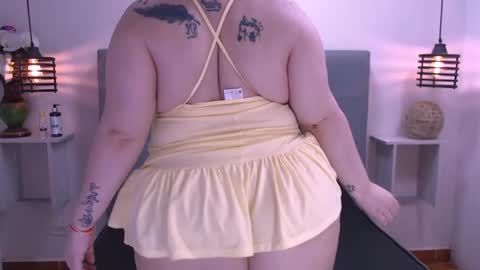 Snapshot of cheelsea_ chatting on 12.15.24 cheelsea_ online show from 12.15.24