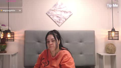 Snapshot of cheelsea_ chatting on 12.28.24 cheelsea_ online show from 12.28.24