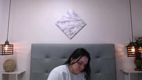 Snapshot of cheelsea_ chatting on 02.06.25 cheelsea_ online show from 02.06.25