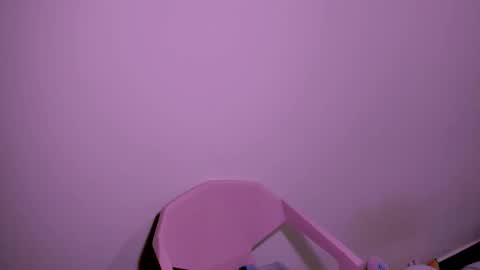 Snapshot of cheelsea_ chatting on 10.29.25 cheelsea_ online show from 10.29.25