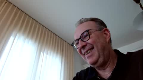 cheer2u online show from 02.05.26