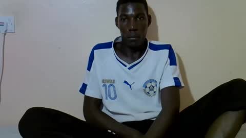 Snapshot of chekyboys_ chatting on 12.03.25 chekyboys_ online show from 12.03.25