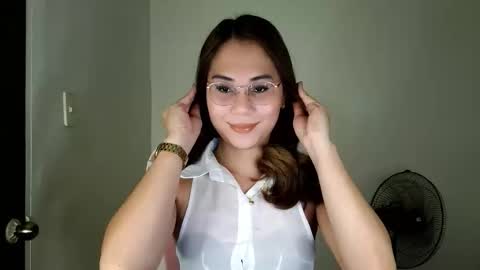 Snapshot of chelly4u69 chatting on 06.11.26 chelly4u69 online show from 06.11.26