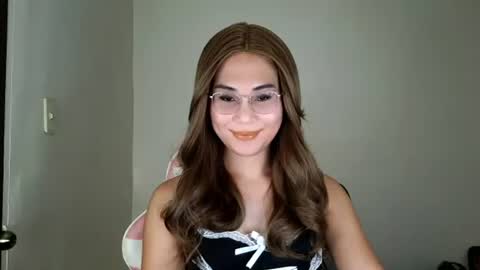 Snapshot of chelly4u69 chatting on 06.27.26 chelly4u69 online show from 06.27.26