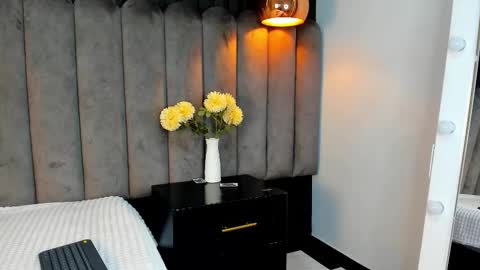 chelsea_bolton_ online show from 11.15.25