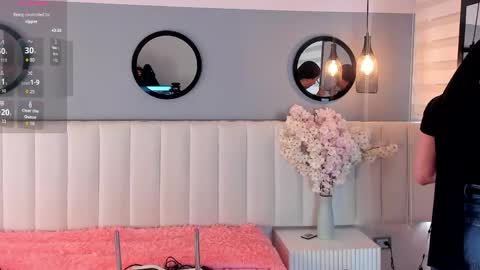 chelsea_bolton_ online show from 04.18.26