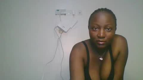 Snapshot of chelsiy chatting on 03.08.26 Chelsy online show from 03.08.26